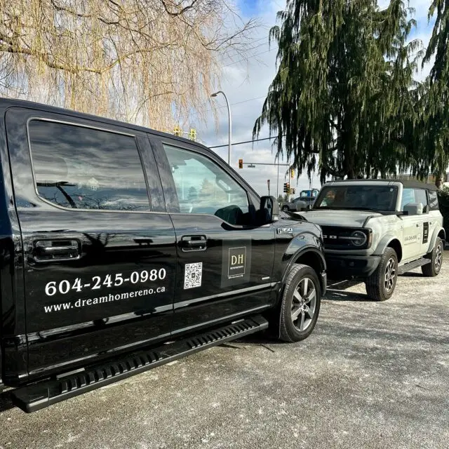 Shoutout to @primagraphics for getting our vehicles done. Thank you for the amazing work!🙏😎

@dreamhomerenoyvr #renovationsbc #renovations #renobc #bcrenovation #contractors #carwrap #interiordesign