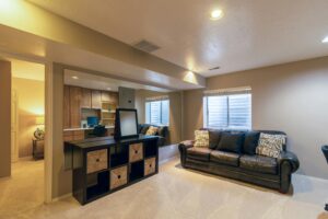 basement-renovation-livingroom